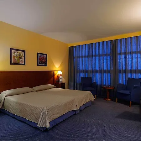 Exe Isla Cartuja Szálloda 4*